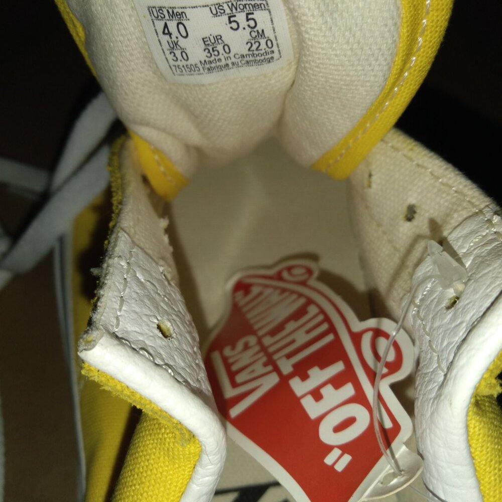 Mens Van's size 4 - Picture 6 of 9